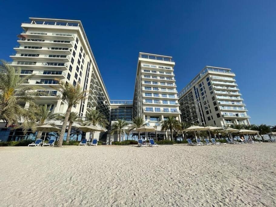 Апартаменти A Perfect Escape - Sea Facing Рас-ель-Хайма Екстер'єр фото